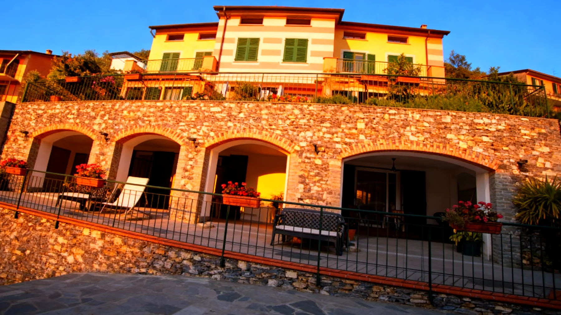 Un posto al sole 2025-12-27T22:39:03.132Z"